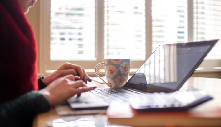 برامج للعمل عن بعد